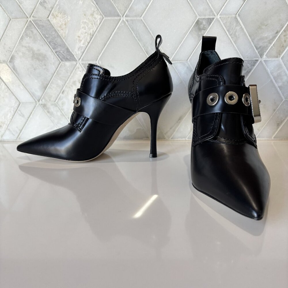 Larroude Sz 9 Black Shiny Boot Silver Buckle Stiletto Heel Heeled Stewart Bootie - Picture 1 of 11